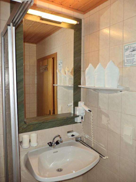 Alpenhof Schwaiger - Hotel Garni Mühlbach am Hochkönig Habitación foto